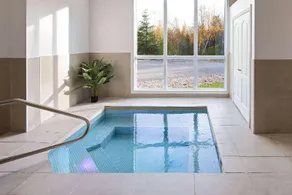 Super 8 by Wyndham Sainte Agathe des Monts - Image 4