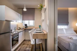 Sun Ray Luxury Aparthotel - Image 4