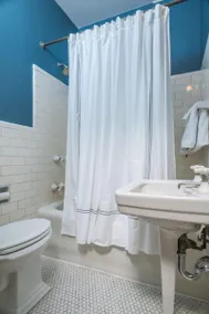 Kenmore Inn - Image 4