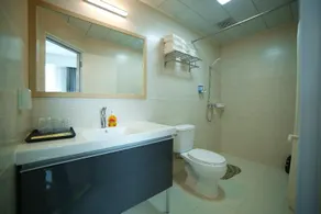 Beijing Sicily Hotel - Image 4