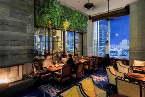 Oriental Hotel - Image 2