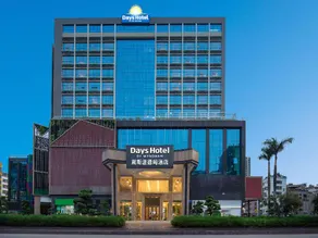 Sanlian Hotel - Image 3