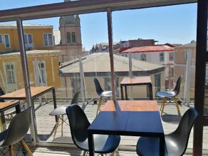 Hostal Cerro Alegre - Image 4