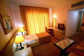 Grand Cortez Resort & Spa - Image 4