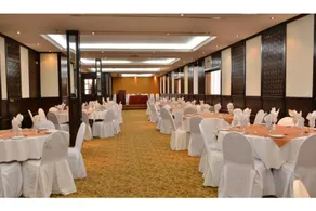 J5 Hotels Bur Dubai - Image 5