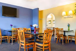 Rodeway Inn - Image 3
