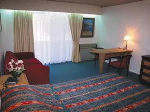 The Willows Motor Inn - Image 4