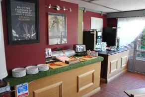 Campanile Doncaster Hotel - Image 5