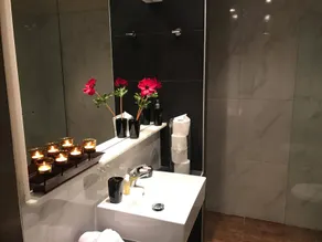 GQ Hotel & Club - Image 3