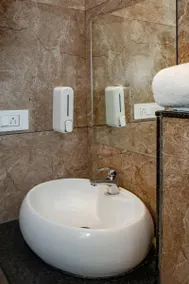 Ostel by Uddhav Vilas Hotel - Image 5