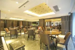 Palazzo 2 Hotel - Image 3
