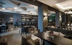 Theasis Hotel - Image 4