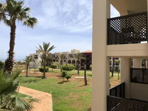 Oasis Beach & Spa - Blue Pearl - Image 5