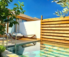 Caesars Gardens Hotel & Spa - Image 4