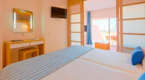 Sirenis Seaview Country Club - Image 4
