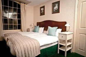 Brighton House - Image 5