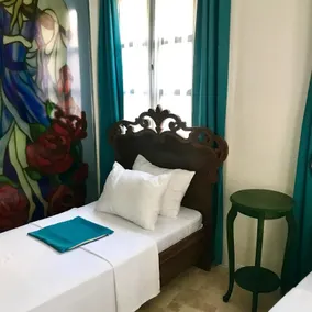 Ayvalik Rebetiko Otel - Image 2