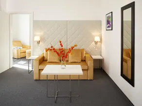 Forty Plus One Hotel Vienna - Image 4