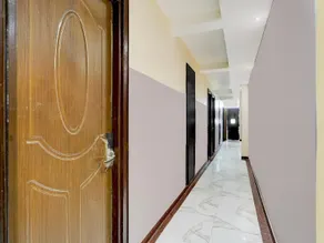 Hotel Narula's - Image 4