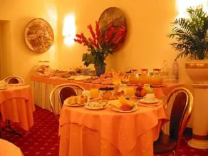 Sistina Hotel - Image 5