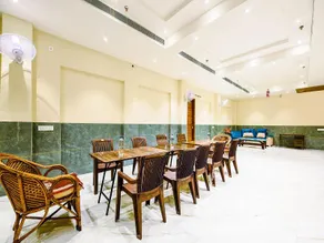 FabHotel Lohgarh Inn - Image 3