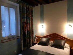 Hotel Ecole Centrale - Image 4