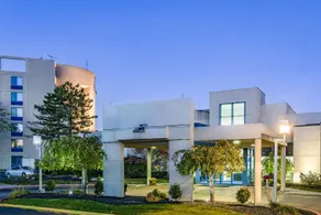 The Woodlands Plaza Toledo - Image 4