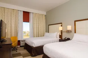 Hampton Inn & Suites Huntsville - Image 5