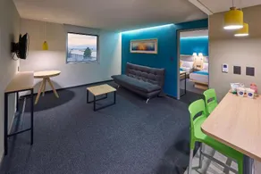 City Express Suites by Marriott Toluca - Image 5