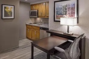 Homewood Suites by Hilton St Louis Westport - Image 4