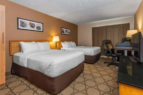 Comfort Inn - Image 3