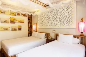 Vinh Hung Library Hotel - Image 4