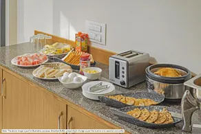Yash Inn by Treebo Hotels - Image 2