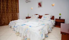 Golden Sun Apartments - Image 5