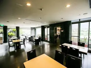 33 Spa Hotel - Image 3