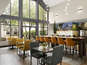 Larkspur Landing South Bend - Image 3