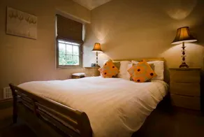 Dale Lodge Hotel - Image 4