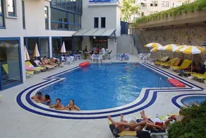 Karat Hotel - Image 3