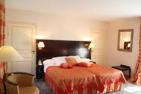 Au Grand Hôtel De Sarlat - Pavillon Clos la Boetie - Image 4