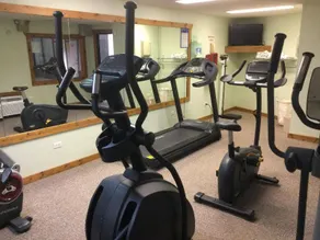 Quality Inn & Suites - Image 5