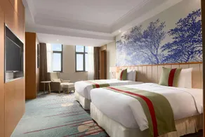 Ramada by Wyndham Suzhou - Image 5
