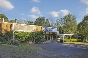 Comfort Inn Moe - Image 5
