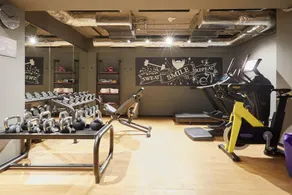 Moxy Bucharest Old Town - Image 4