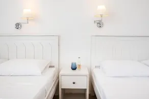 Galaxy Hotel - Image 5