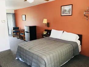 Riverview Trout Lodge - Image 2