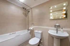 Fountain Court - Harris Apartments - Image 5