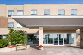 Seneca College Residence King City Campus - Image 4