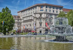 Hotel Nassauer Hof - Image 2