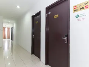 OYO 502 Midah Inn Puchong - Image 4