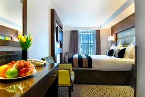 Park Grand London Kensington - Image 3